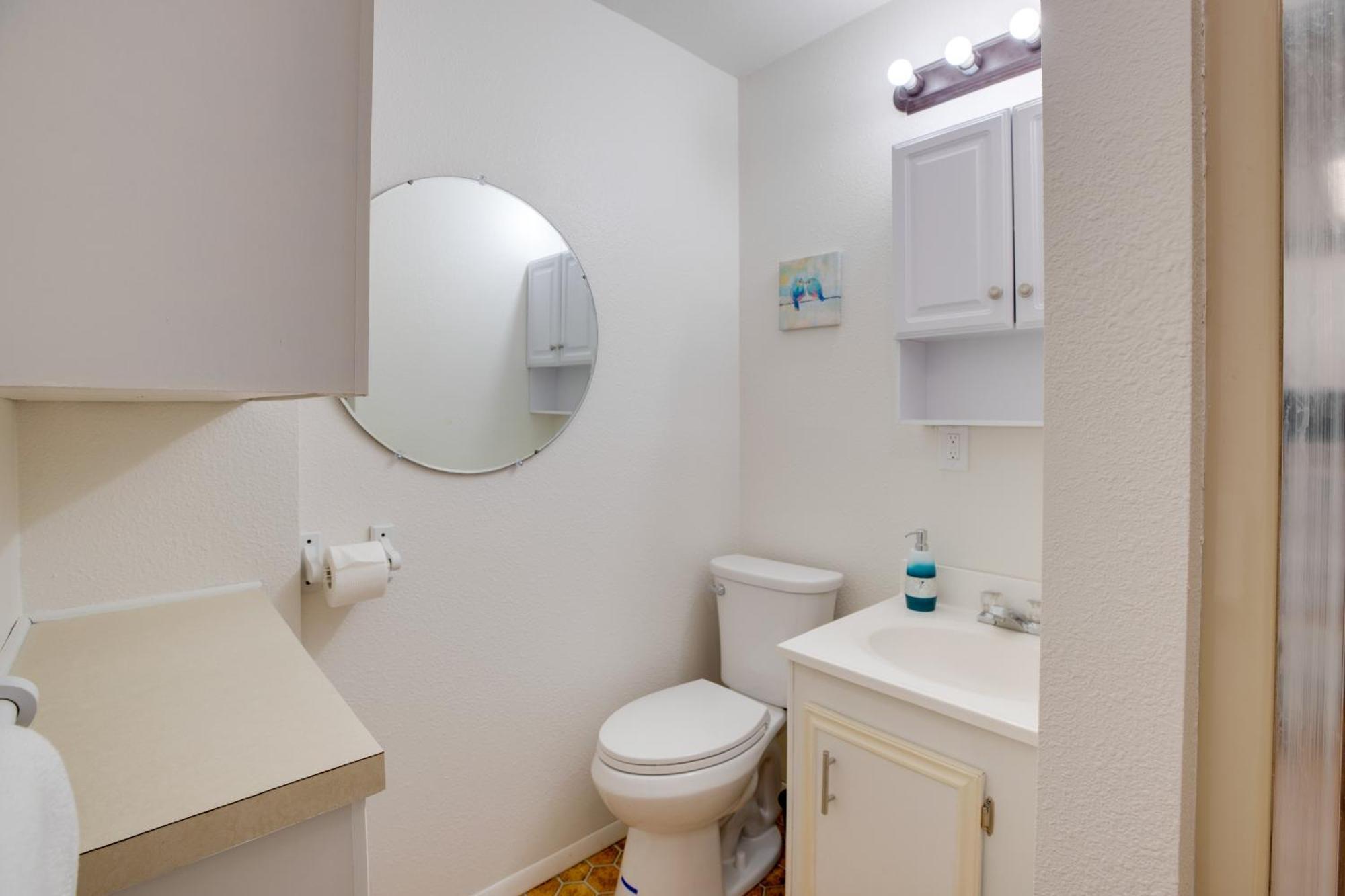 Bay City Vacation Rental Escape About 5 Mi To Marina! ภายนอก รูปภาพ